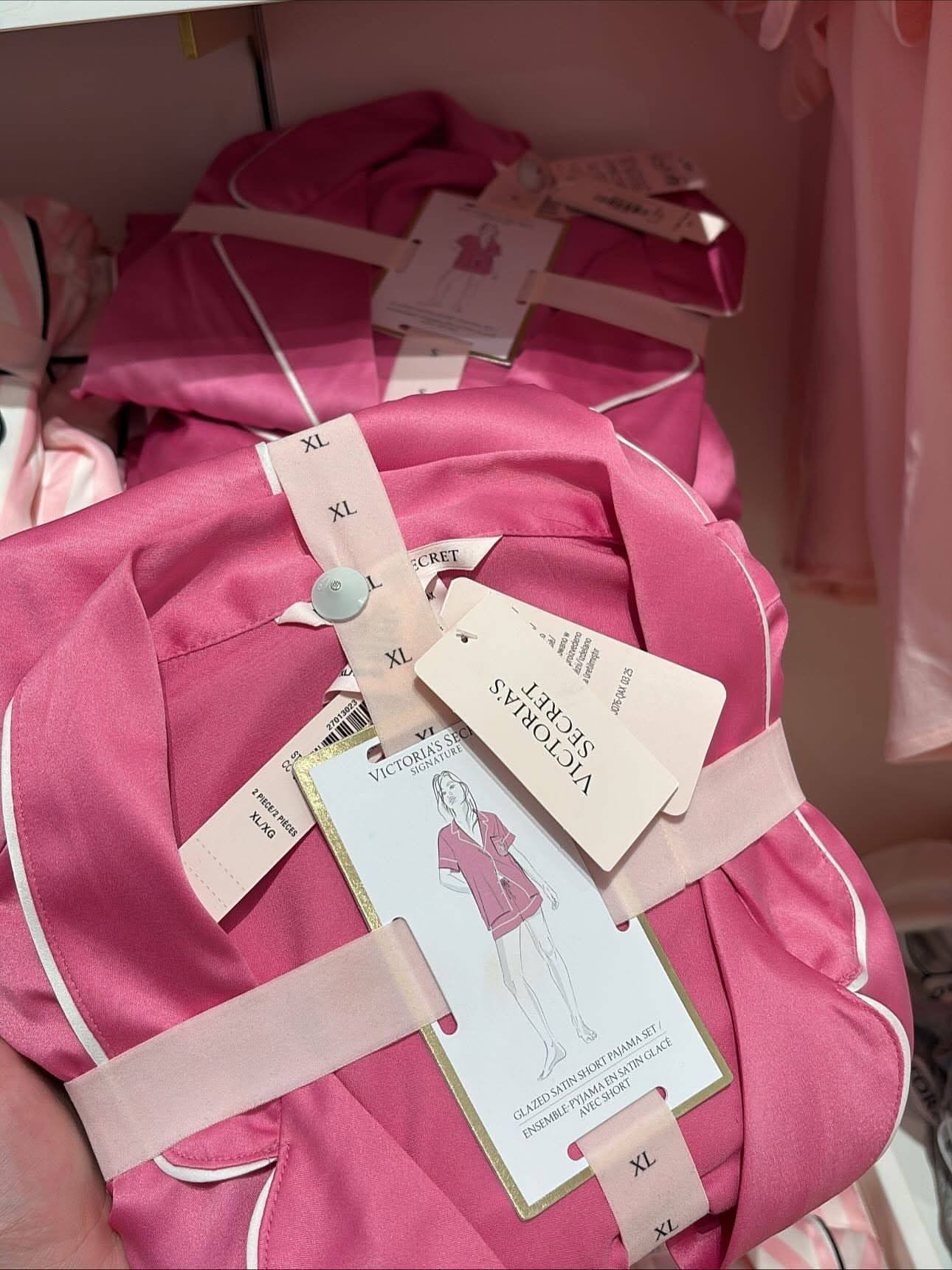 Victoria's Secret Sleepwear Pallet — 220 Pajama Sets