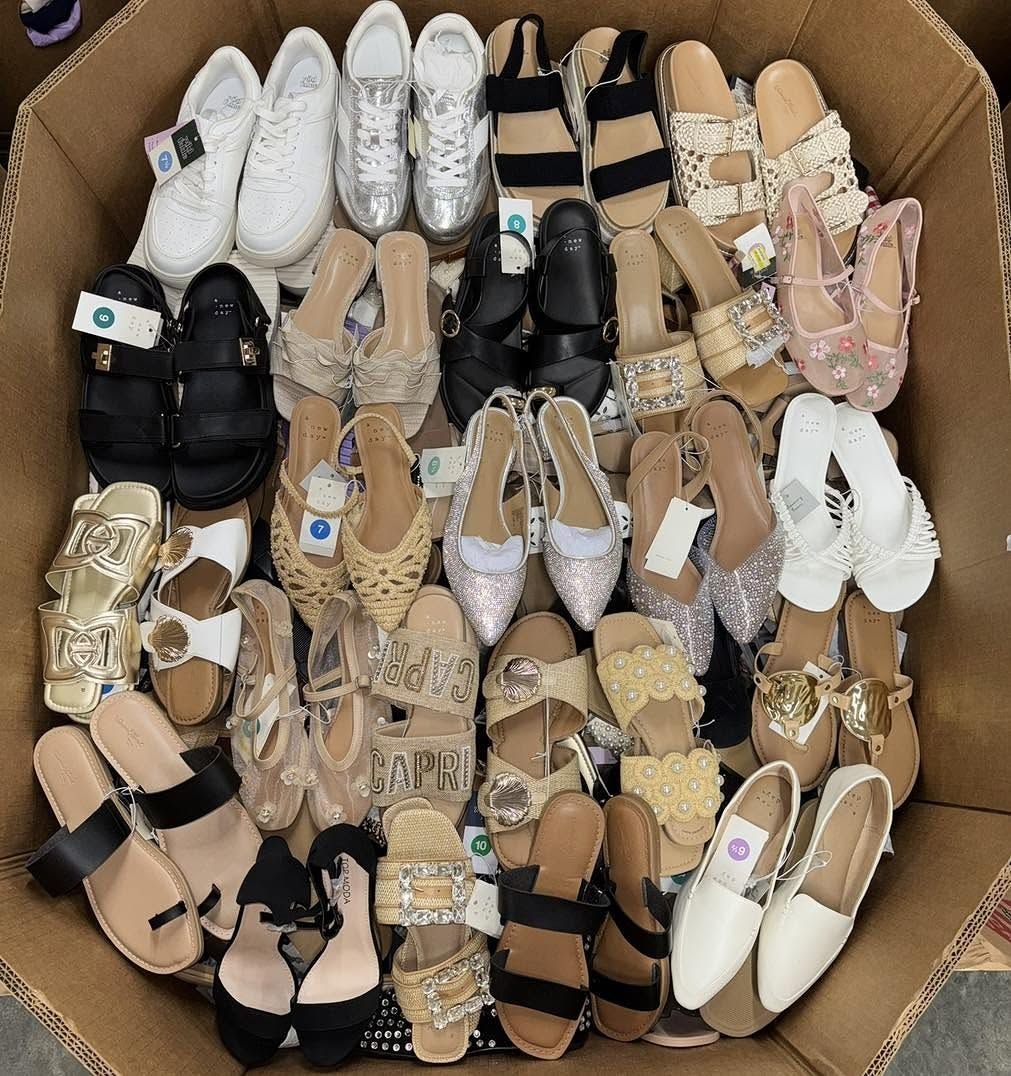 Mixed Women's Shoes & Sandals Mega Box — 280 Pairs
